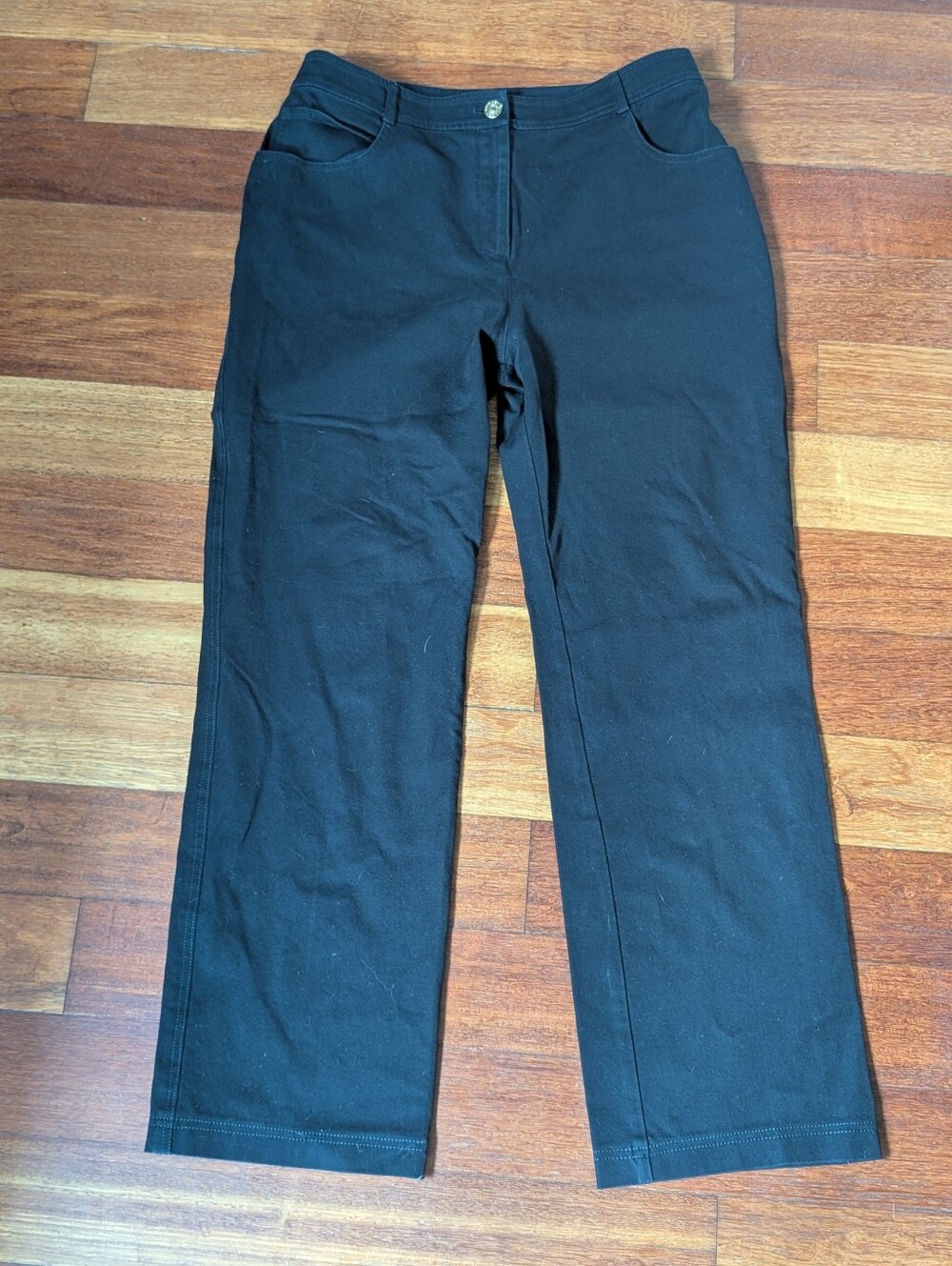 St. John Black Straight-Leg Pants Size 31 Waist Stretch